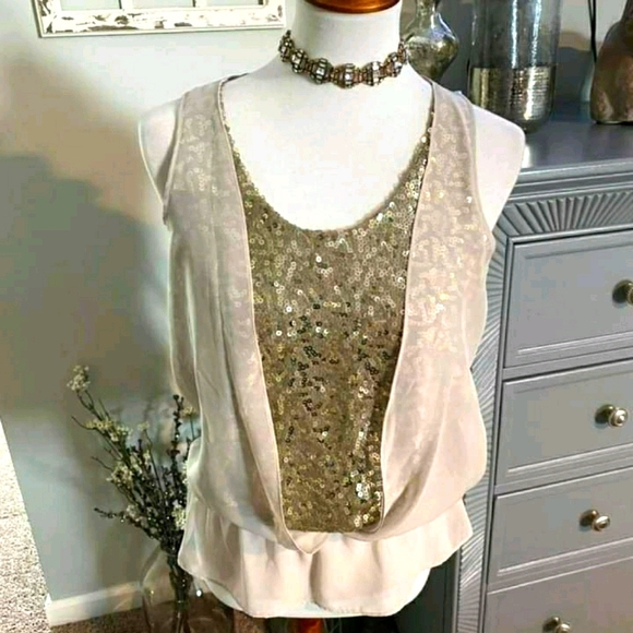 Brand new tank top/ blouse - Picture 1 of 4